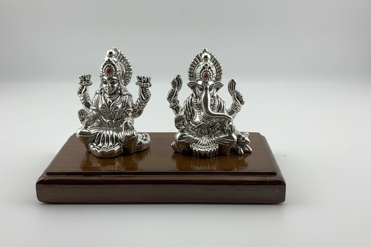 Silver 99.9% pure Laxmi Ganesh Idol (KB0S18)