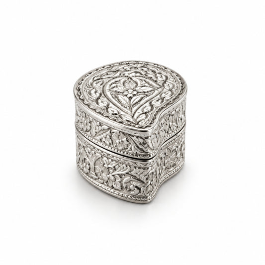 Silver Paisley Box Engraved Floral Handcrafted (5.6g)