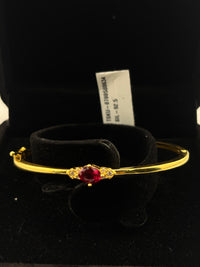 Load image into Gallery viewer, 925 Sterling Silver Gold Plated Ruby Red CZ Solitaire Open Bangle Bracelet
