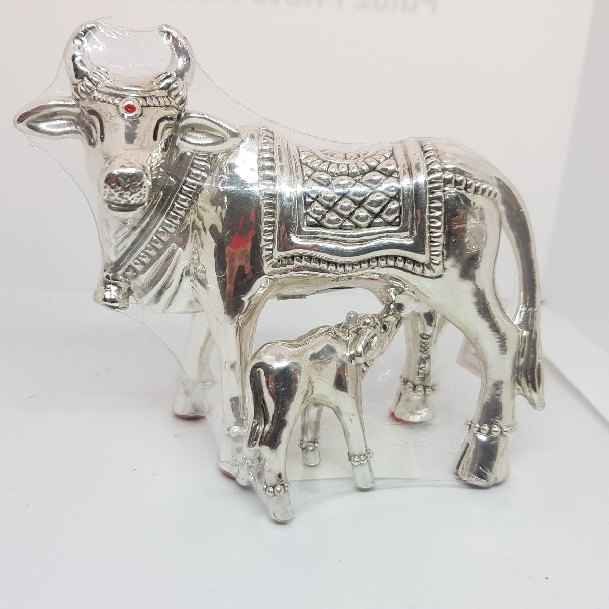 Silver 99.9% pure Calf cow Idol (A315)