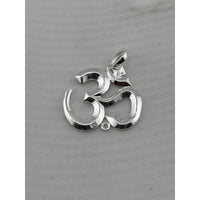 Load image into Gallery viewer, Bold polished 925 sterling silver sculpted Om pendant
