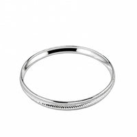 Load image into Gallery viewer, 925 Sterling Silver Diagonal Etched Edge Bangle/Kada - 66mm