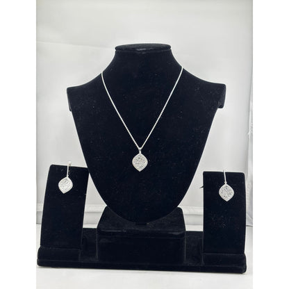 925 Sterling Silver Leaf Design Necklace and Drop Earrings
