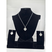 Load image into Gallery viewer, 925 Sterling Silver Leaf Design Necklace and Drop Earrings

