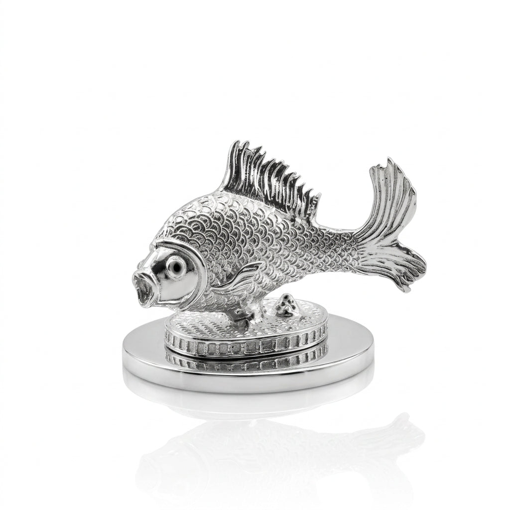 Silver Small Fish Idol – Auspicious Matsya Charm for Pooja & Gifting 11G