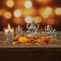 Load image into Gallery viewer, (99.9 % purity) Pure Silver Goddess Lakshmi Idol 22gm –
