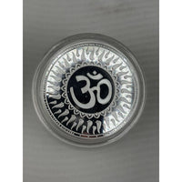 Load image into Gallery viewer, Om reverse of 50g 999 fine silver Lakshmi and Ganesha coin
