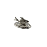 Load image into Gallery viewer, 999 Pure Silver Fish Idol on Decorative Base – Auspicious
