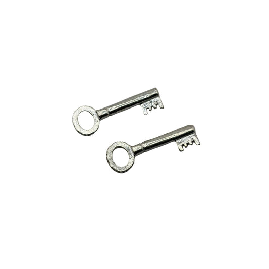 Silver Vintage Key Charm Set of 2 – Decorative Skeleton