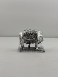 Load image into Gallery viewer, Silver Cow &amp; Calf Idol 50gm – Sacred Gomata Murti
