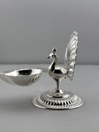 Load image into Gallery viewer, Peacock diya- 29g
