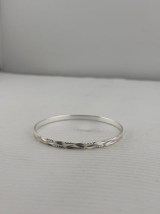 925 Sterling Silver Bangle - Herringbone Etched, Thin Band, 57mm