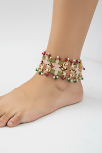 Load image into Gallery viewer, Royal Meenakari Elephant Anklet – Gold Finish – Multicolor Stones &amp; Pearls
