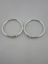 Load image into Gallery viewer, Kids Ball End Silver Kada – 925 Sterling Silver Baby Kada Bracelet with Designer Caps (Pair)
