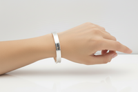 Load image into Gallery viewer, Plain Silver Kada – 925 Sterling Silver Bracelet Polished Minimal Band with Center Groove
