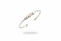 Load image into Gallery viewer, Textured Cone Bead Silver Kada – 925 Sterling Silver Bracelet Designer Center Bead Bangle
