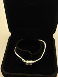 Load image into Gallery viewer, 925 Sterling Silver Minimal Charm Women’s Bracelet
