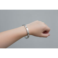 Load image into Gallery viewer, Kids Screw Design Silver Kada – 925 Sterling Silver Baby Kada Bracelet Minimal Style (Single)
