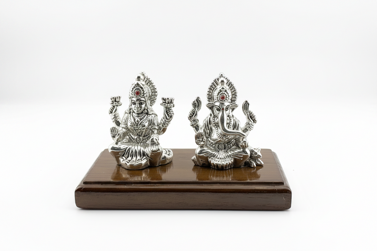 Silver 99.9% pure Laxmi Ganesh Idol (KB0S18)