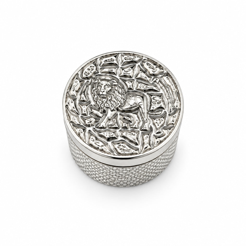 Silver Cylindrical Box Lion Engraved Handcrafted (13.16g)