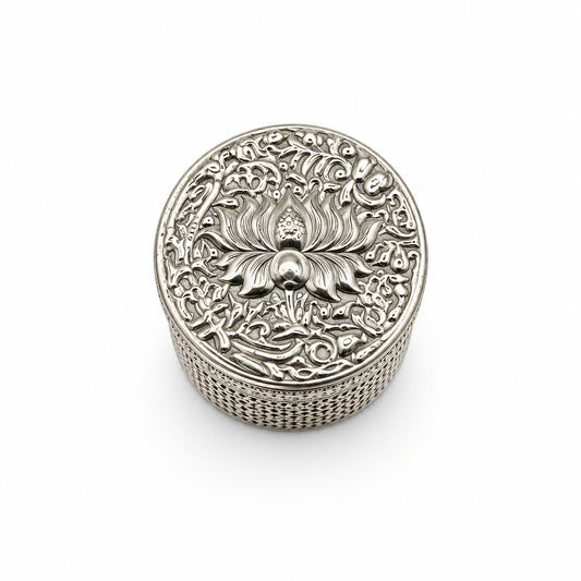 Silver Cylindrical Box Lotus Engraved Handcrafted (11.7g)