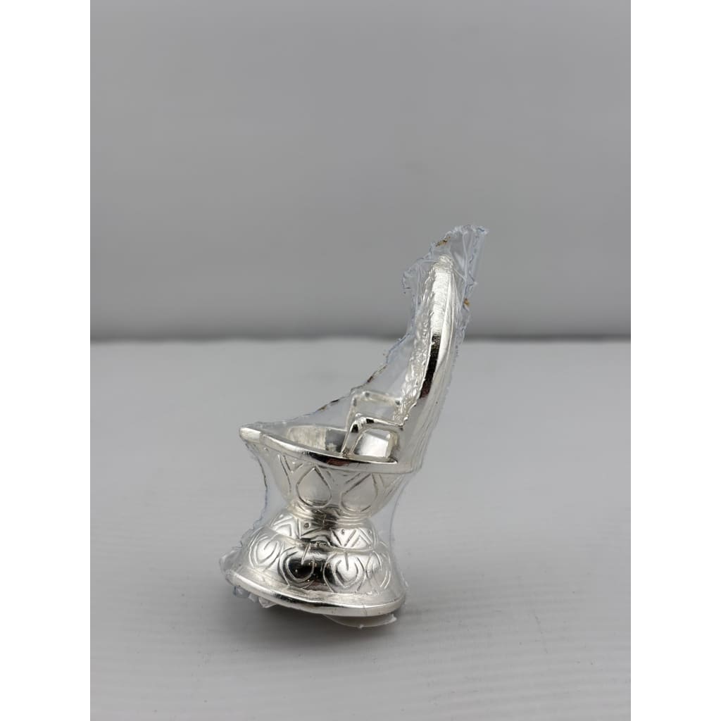 Silver Diya 15gm – Traditional Pooja Lamp for Temple &