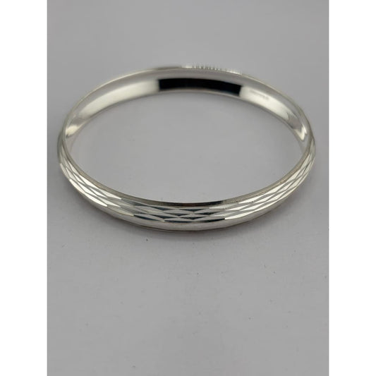 Silver Kada with All-Over Diamond-Cut Faceted Texture – 925