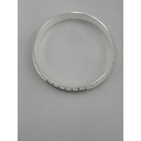 Load image into Gallery viewer, Silver Kada with Polka-Dot Rail &amp; Fine Ribbed Texture – 925