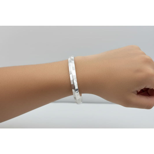Silver Pattern Kada – 925 Sterling Bracelet Geometric
