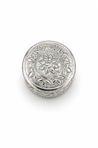 Silver Round Box Engraved Floral Handcrafted (11.47g)