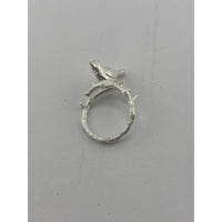 Load image into Gallery viewer, Sterling Silver Bird on Branch Ring (5.51g)
