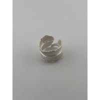 Load image into Gallery viewer, Sterling Silver Feather Wrap Ring (8.8g)
