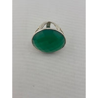 Load image into Gallery viewer, Sterling Silver Green Stone Ring (17g)
