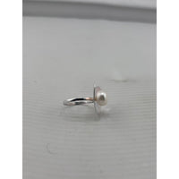 Load image into Gallery viewer, Sterling Silver Heart Pearl Ring
