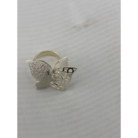 Load image into Gallery viewer, Sterling Silver Leaf Ring
