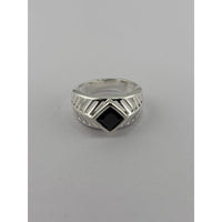 Load image into Gallery viewer, Sterling Silver Onyx Chevron Ring - Rings
