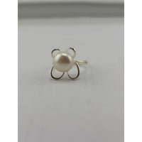Load image into Gallery viewer, Sterling Silver Pearl Flower Ring

