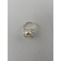 Load image into Gallery viewer, Sterling Silver Pearl Flower Ring
