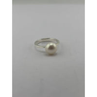 Load image into Gallery viewer, Sterling Silver Single Pearl Ring
