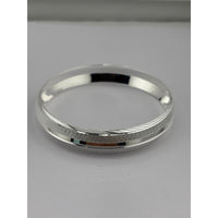 Load image into Gallery viewer, Wide Silver Kada with Diamond-Cut Cross-Hatch Diagonal Band