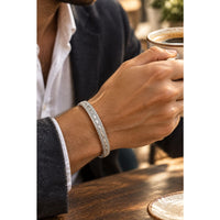 Load image into Gallery viewer, Wide Silver Kada with Scalloped Center Rail &amp; Knurled Edges