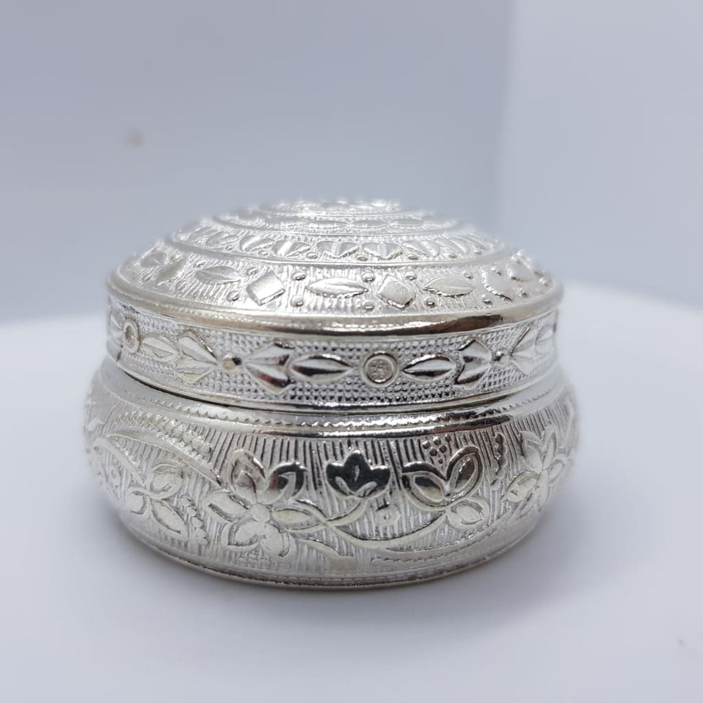 Silver Box Round Handcrafted (38) - Silver Box