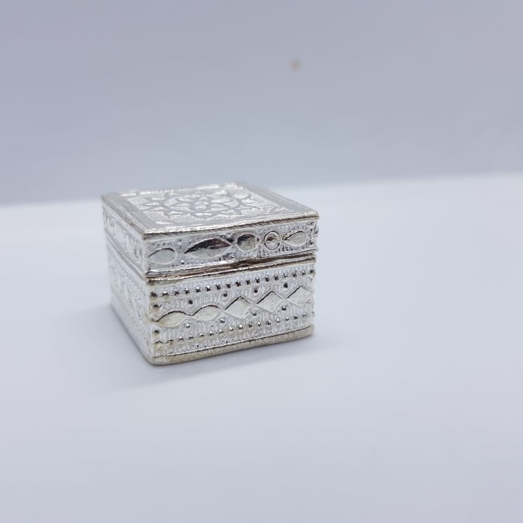 Silver Box Square Handcrafted (14) - Silver Box