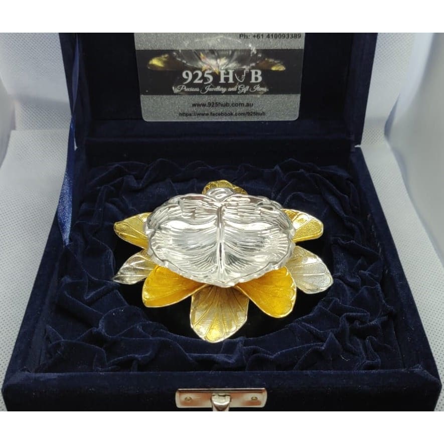 Silver lotus Bowl M