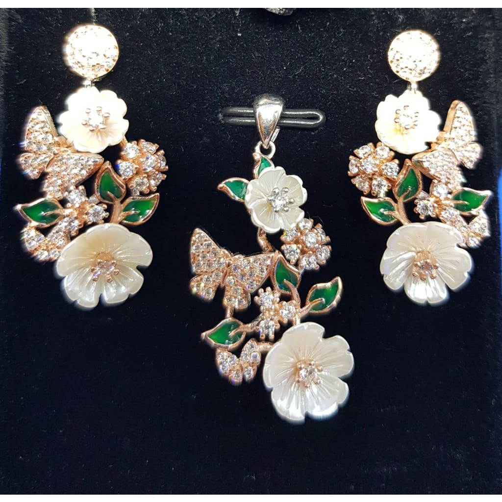 Sterling silver Floral Pendant set Ivory