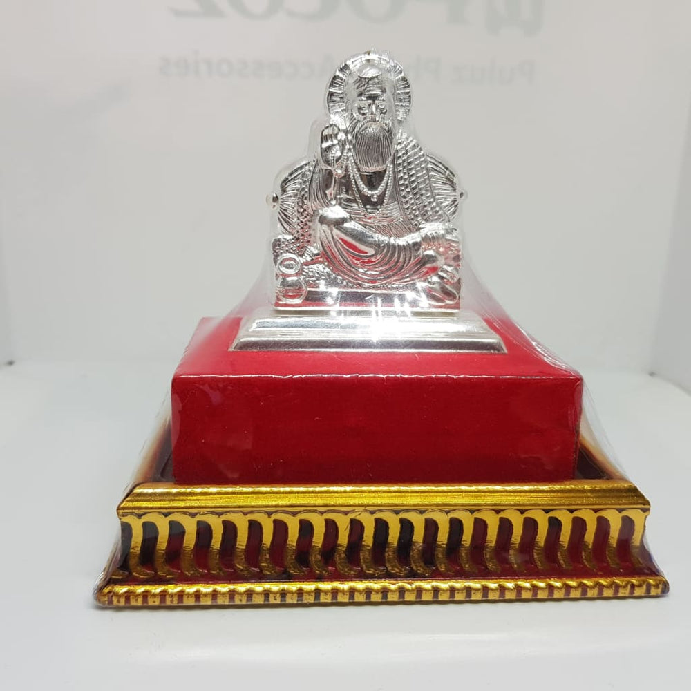 Sterling Silver GuruNanak Dev ji Idol - Idol